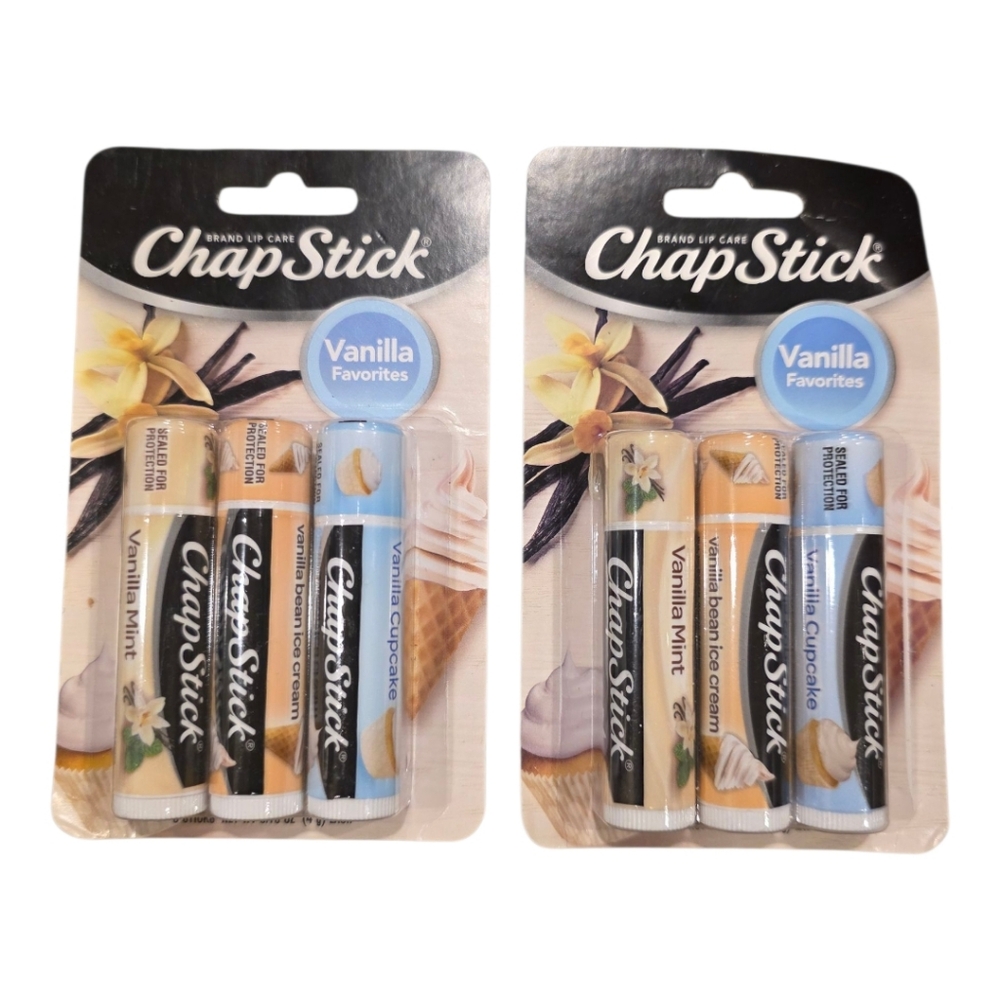2 x CHAPSTICK Vanilla Favorites Chapsticks - 3 Pack (NEW)